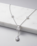 Versilberte Damenkette